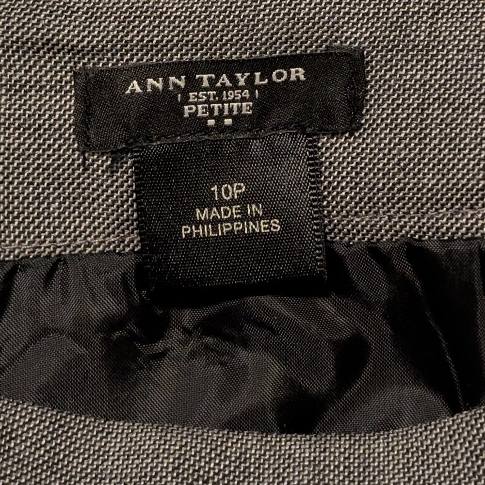 Ann Taylor Petite Gray Pencil Skirt, Size 10P - Picture 4 of 4